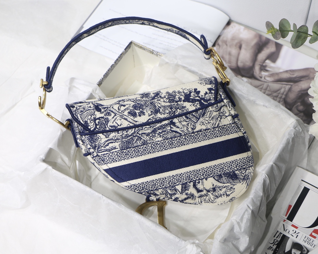 Saddle Bag Blue Toile de Jouy Embroidery